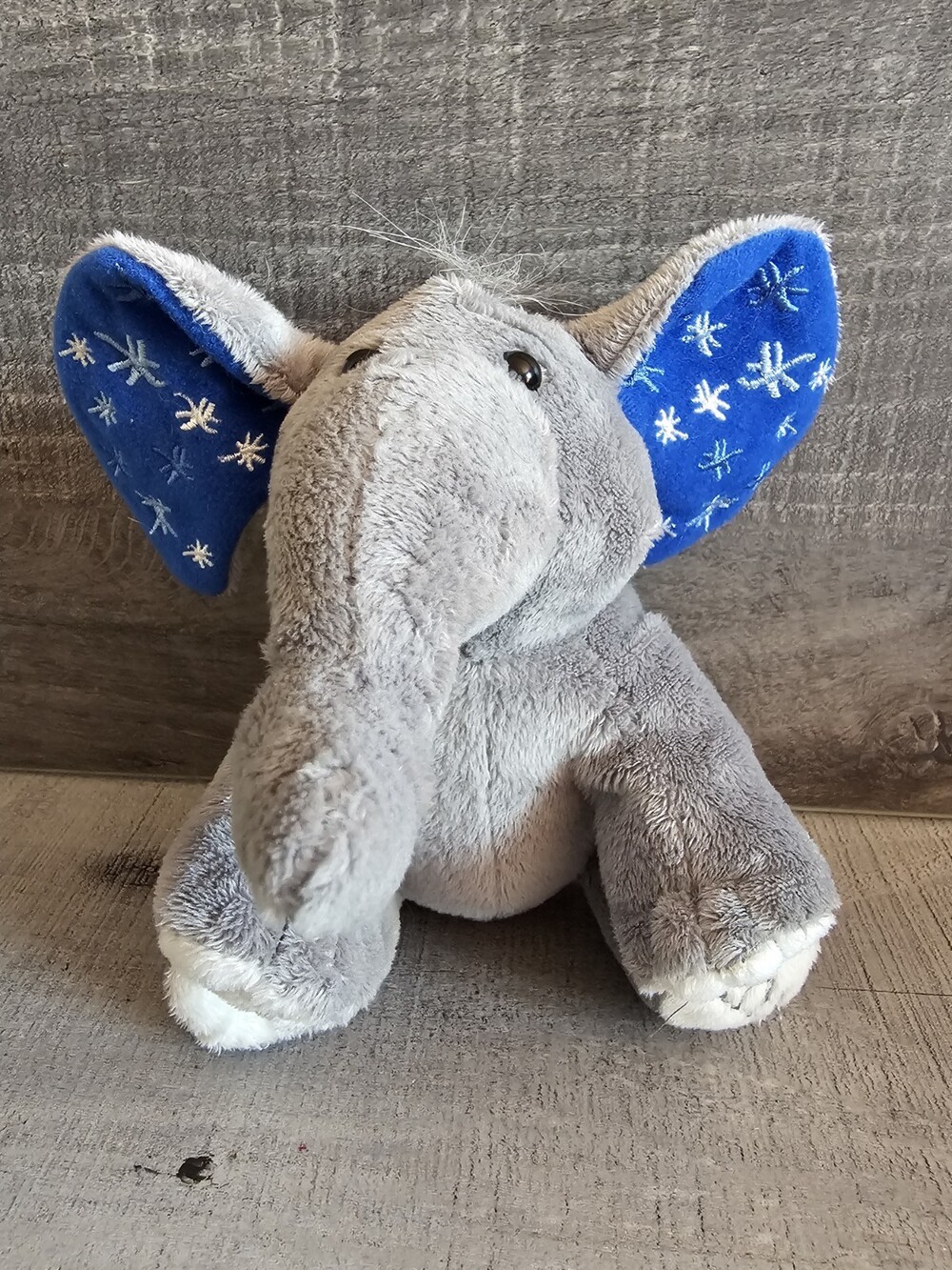 Target 2006 St. Jude Children Hospital Elephant Plush Stuffed Animal 7"